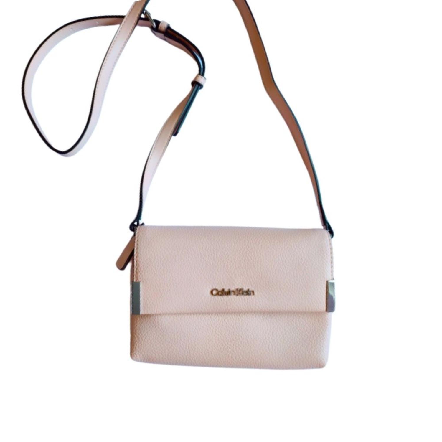 CARTERA CROSSBODY CALVIN KLEIN BLOSSOM MIA - ROSA - 2