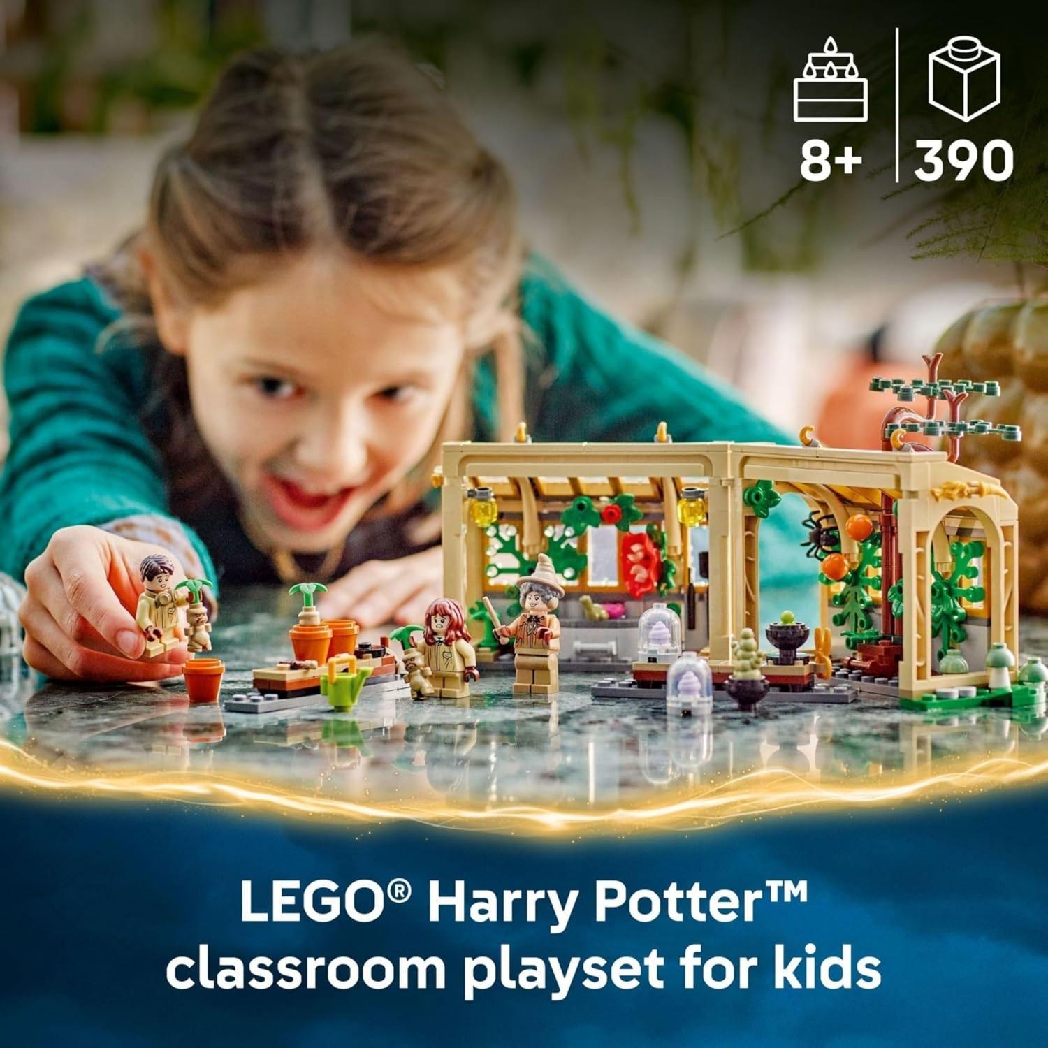 LEGO HARRY POTTER HOGWARTS CASTLE: HERBOLOGY CLASS - 2