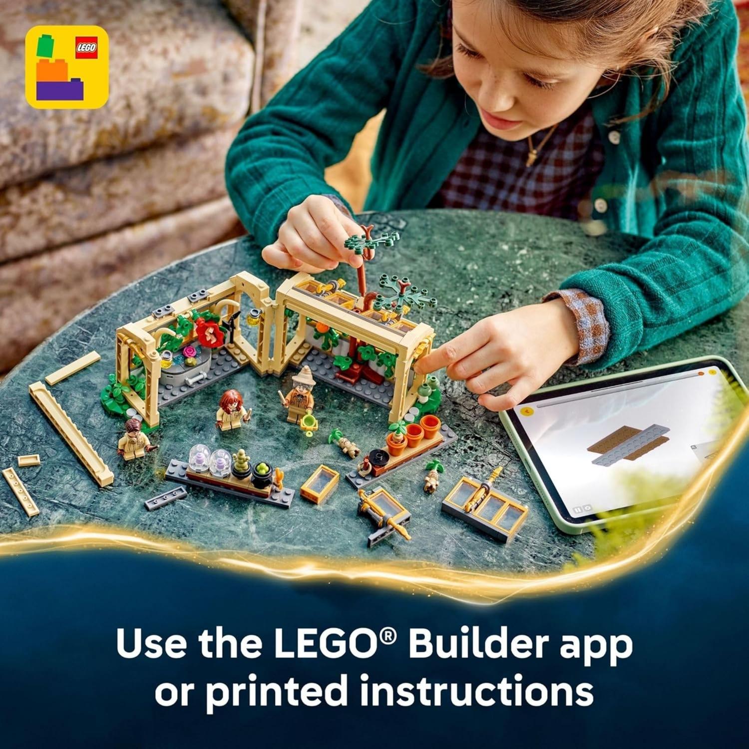 LEGO HARRY POTTER HOGWARTS CASTLE: HERBOLOGY CLASS - 6