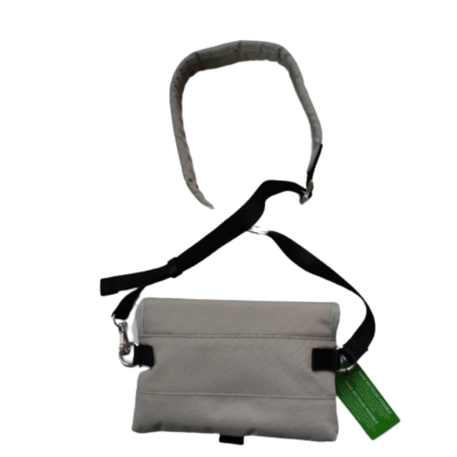 CANGURO CROSSBODY TOMMY HILFIGER CUADRADA CON HEBILLA VERDE TAMAÑO TALLA ÚNICA - 5