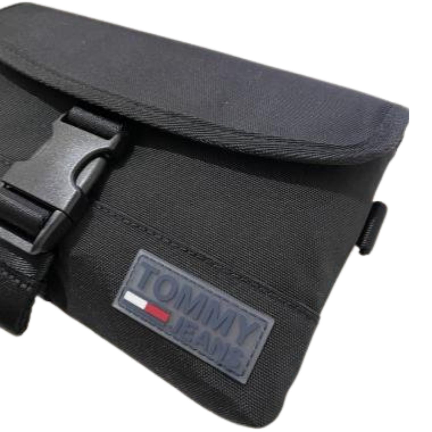 CANGURO CROSSBODY TOMMY HILFIGER CUADRADA CON HEBILLA NEGRO TAMAÑO TALLA ÚNICA - 2