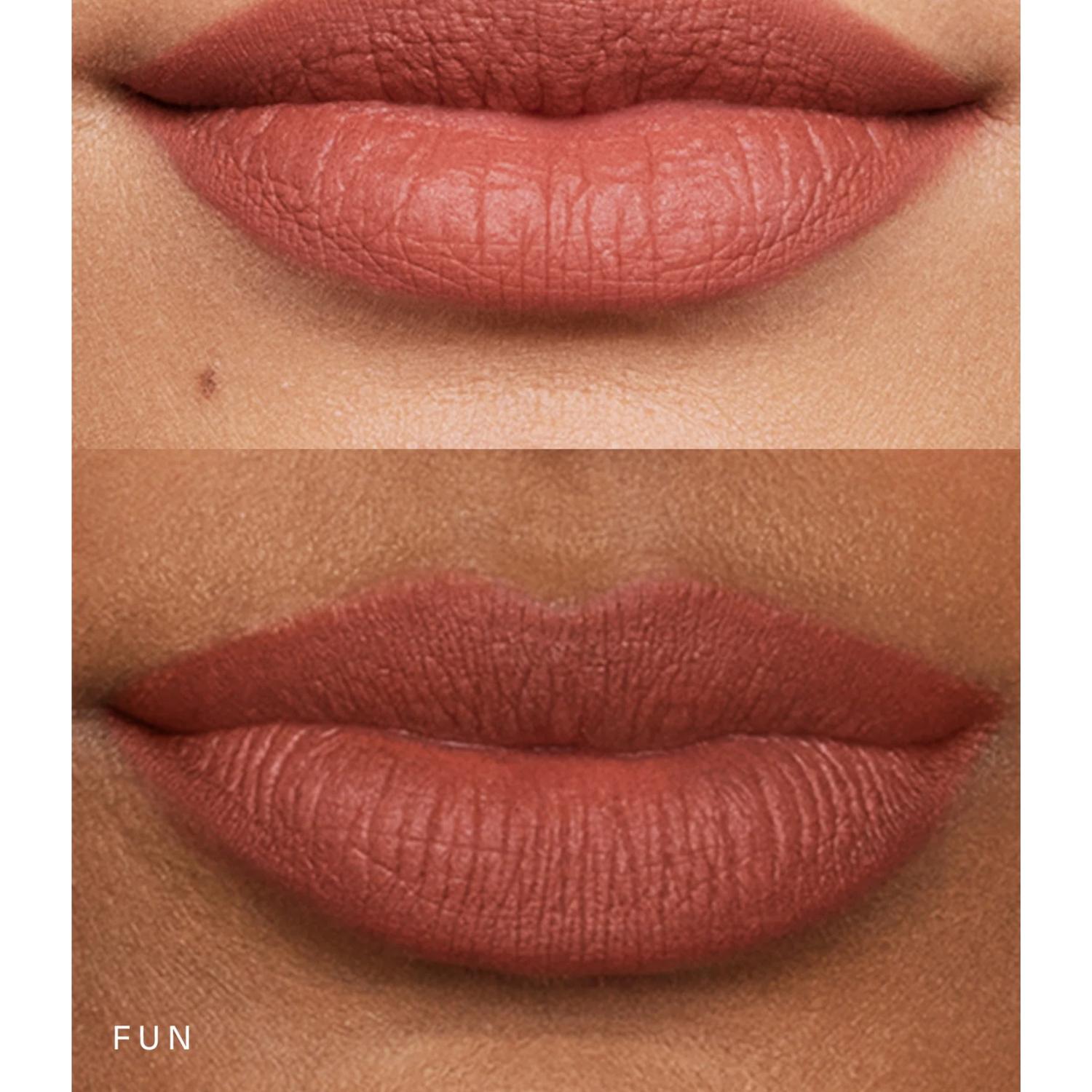 DELINEADOR DE LABIOS MATE KIND WORDS RARE BEAUTY - FUN - 3
