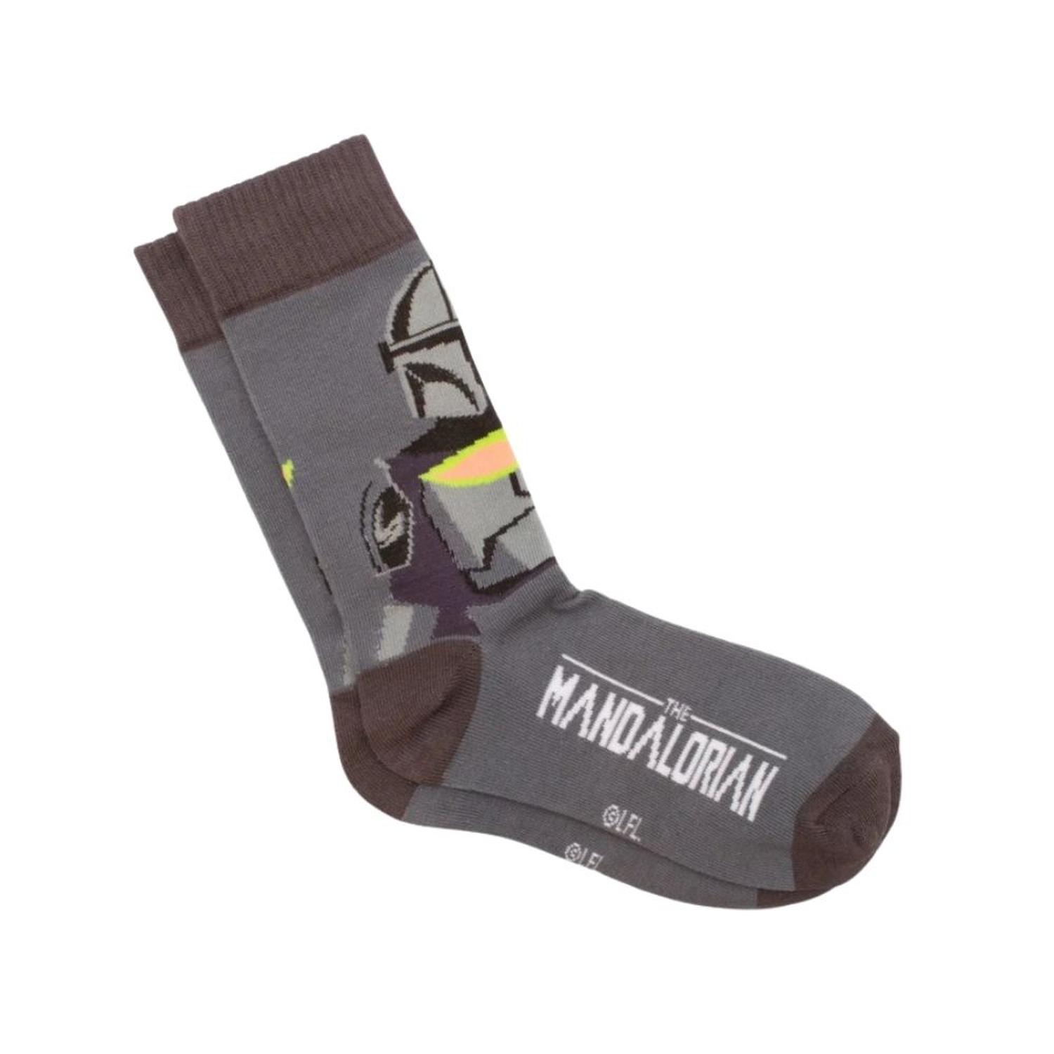 SET DE REGALO STAR WARS THE MANDALORIAN - MEDIAS, LLAVERO Y TAZA - 3