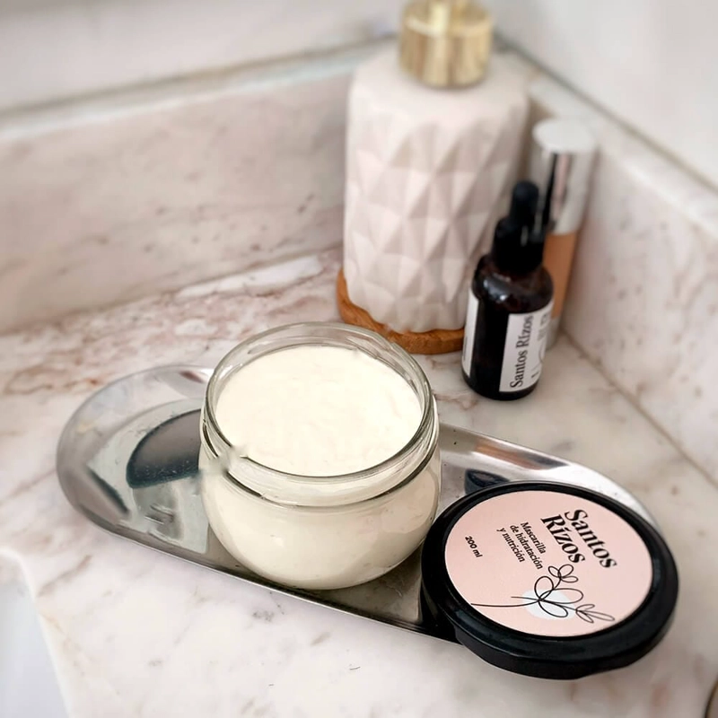 MASCARILLA CAPILAR HIDRATANTE: REVIERTE LOS DAÑOS DE UN CABELLO MALTRATADO Y RESECO. - 1