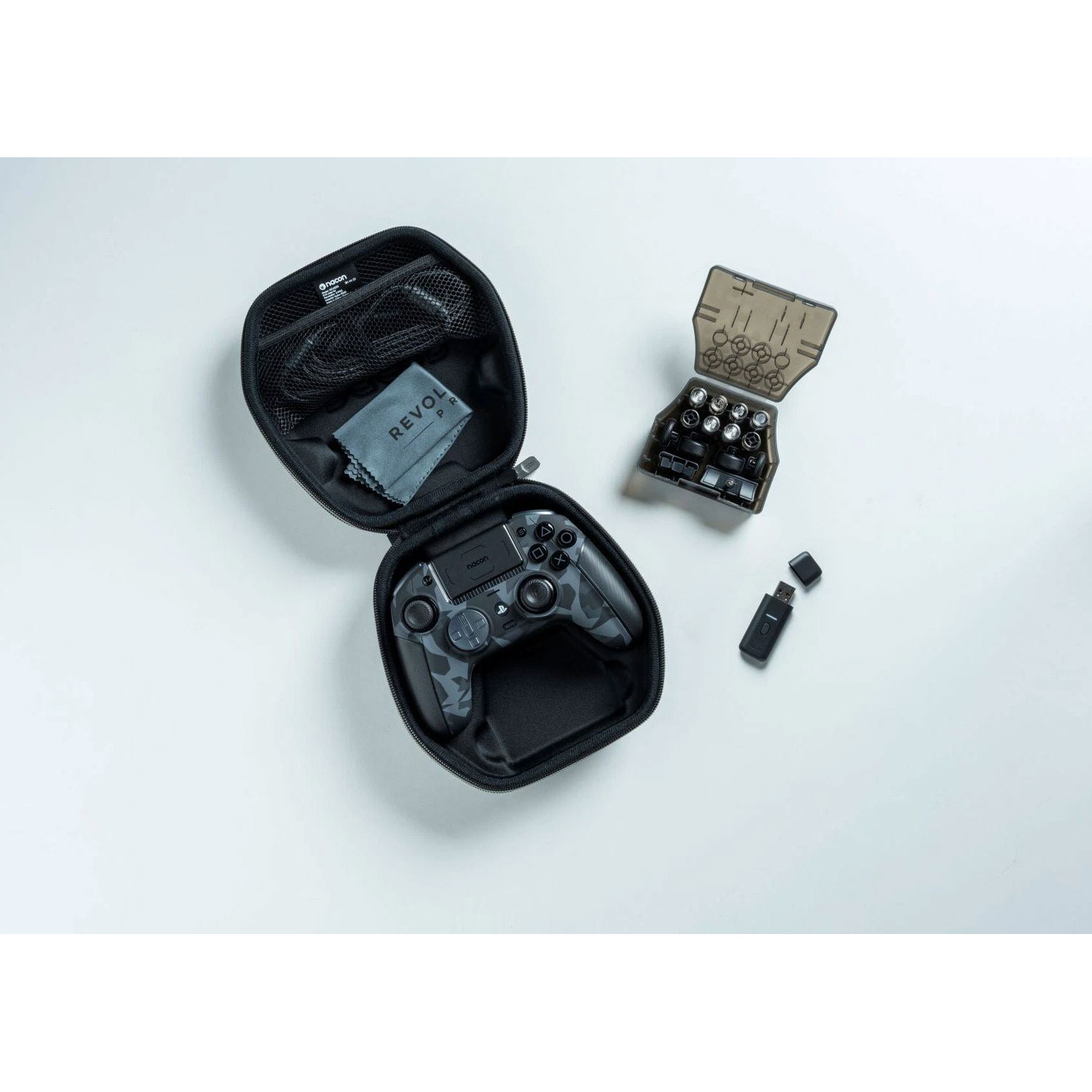 MANDO NACON REVOLUTION 5 PRO WIRELESS GREY CAMUFLADO - 3