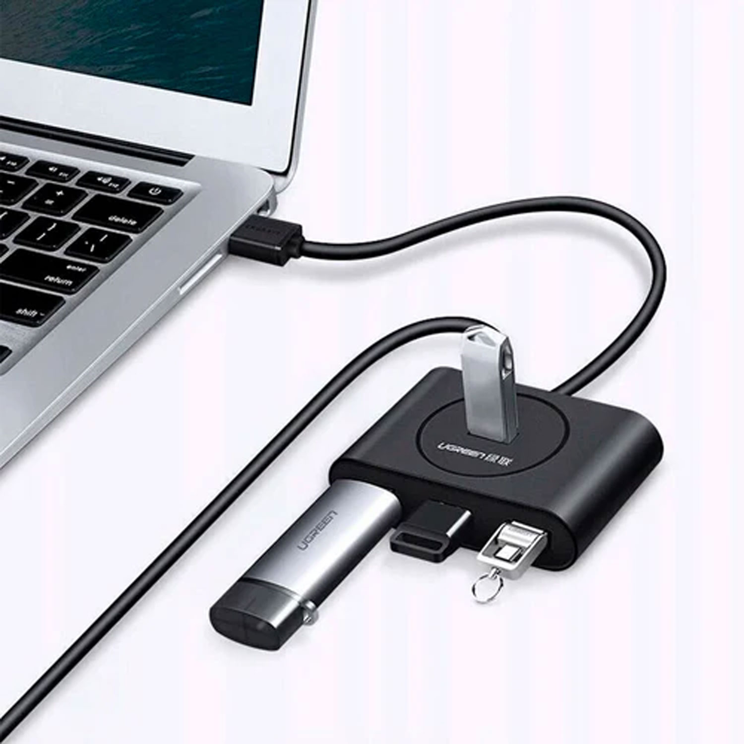 Hub Ugreen USB 3.0 a USB 4 Puertos con Adaptador Tipo C 40850 - 4