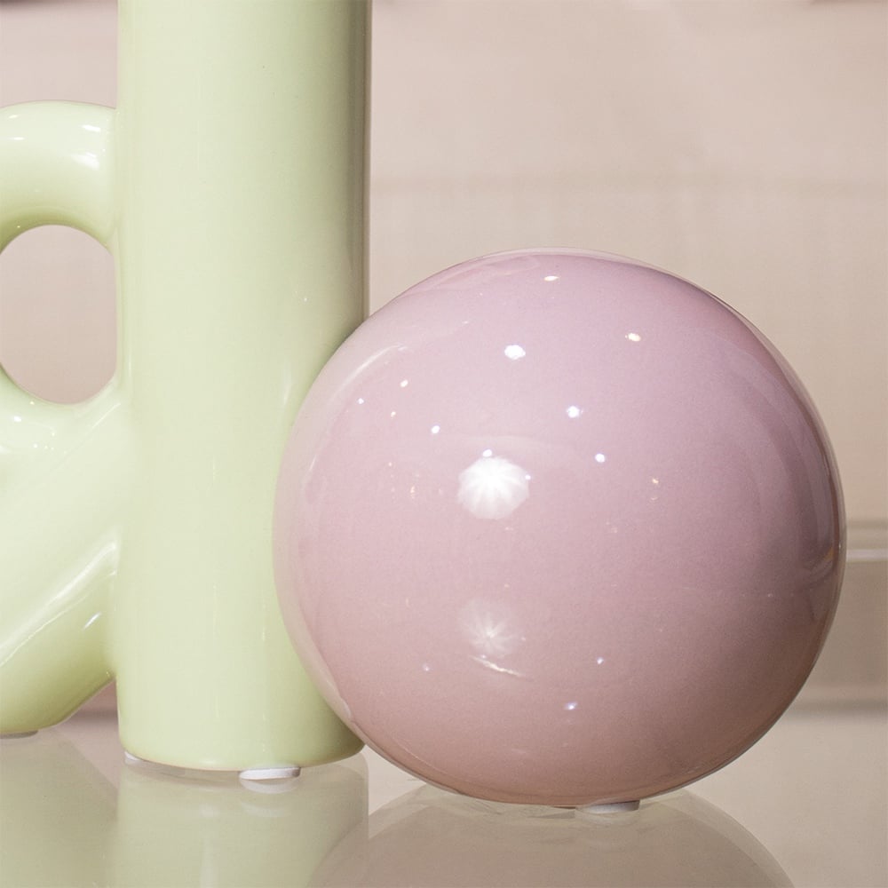 FLORERO PANADECOR MODERNO VERDE CON ESFERA ROSA 17CM PORCELANA - 3