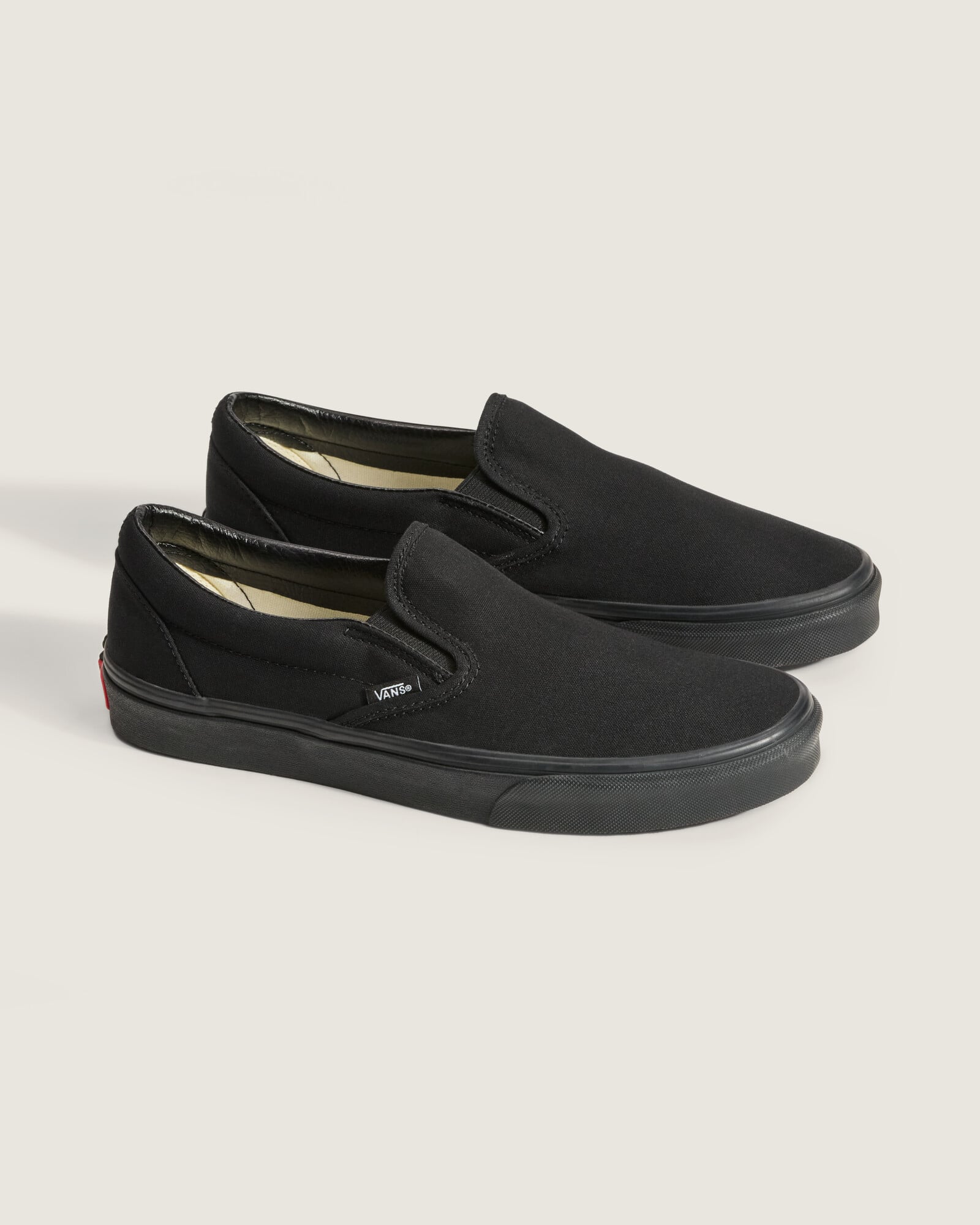 ZAPATILLAS VANS HOMBRE CLASSIC SLIP-ON NEGRO - 2