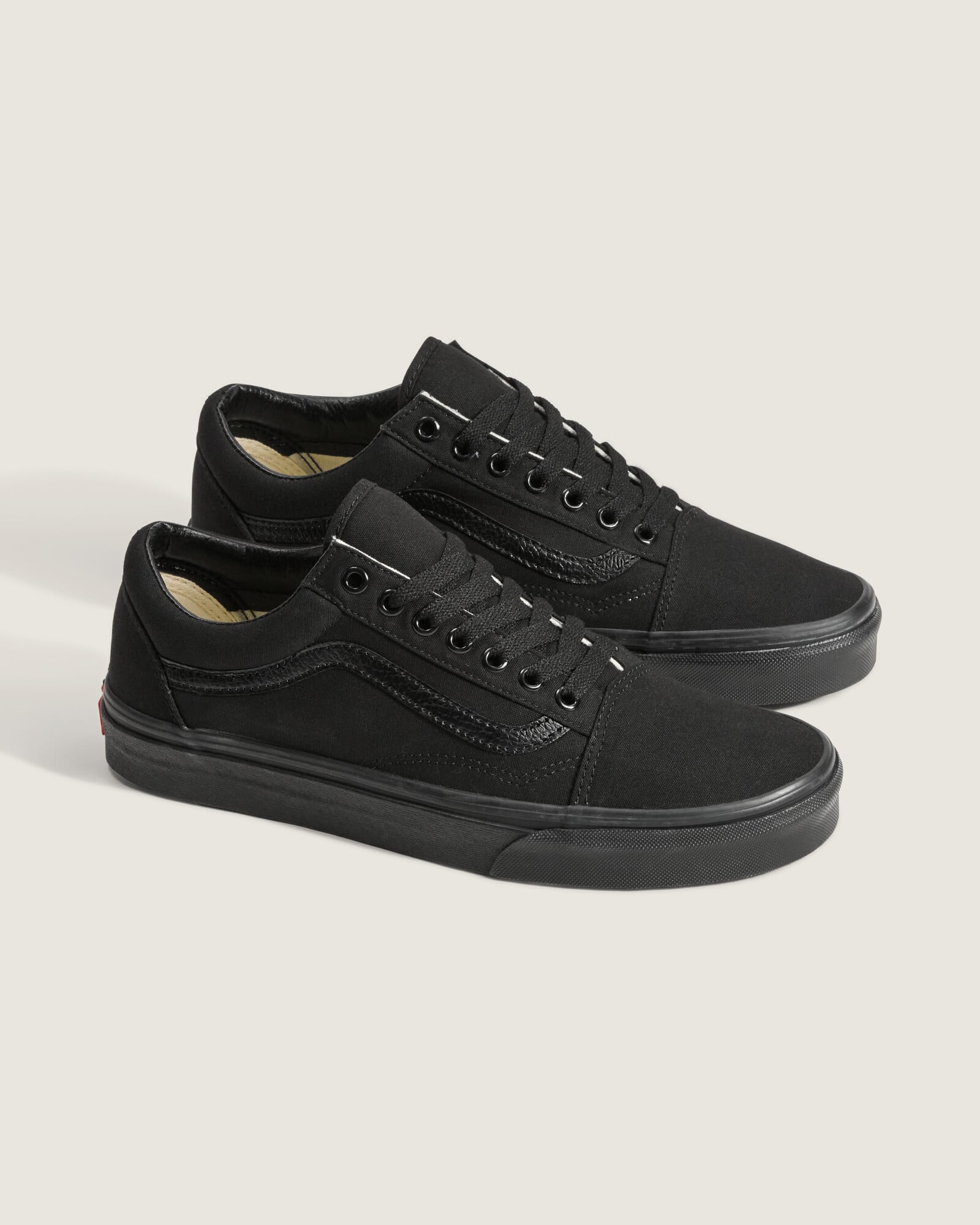 ZAPATILLAS VANS UNISEX OLD SKOOL NEGRO - 2
