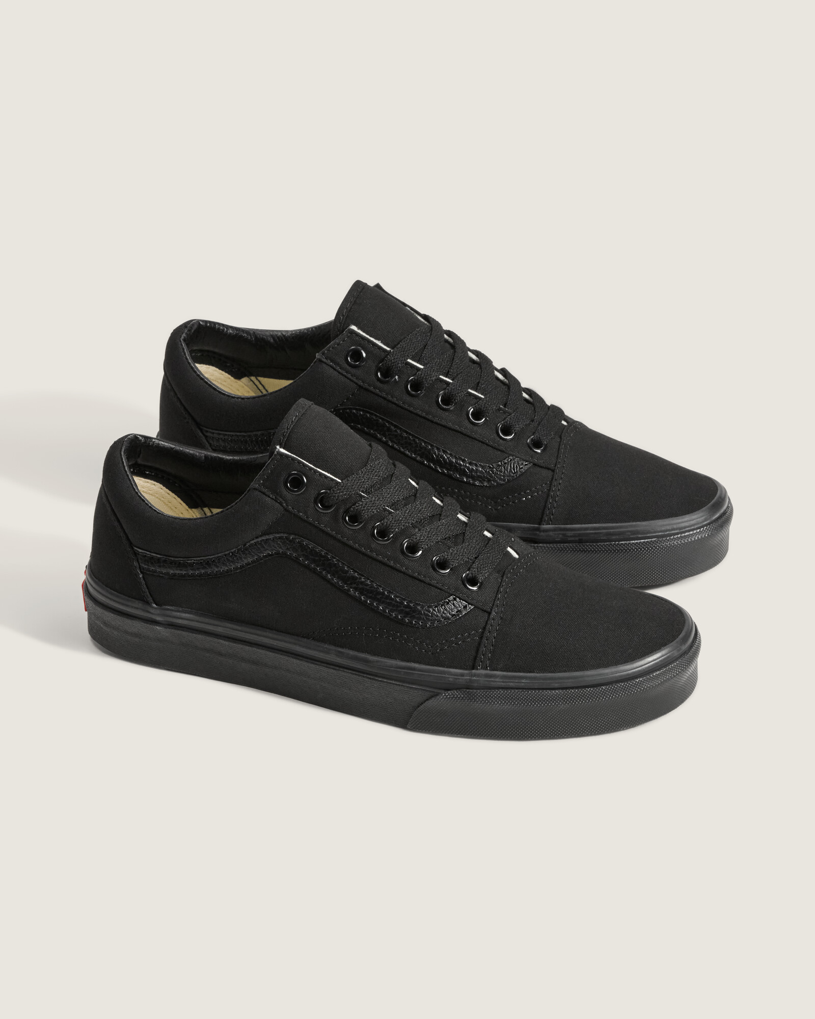 ZAPATILLAS VANS UNISEX OLD SKOOL NEGRO - 2
