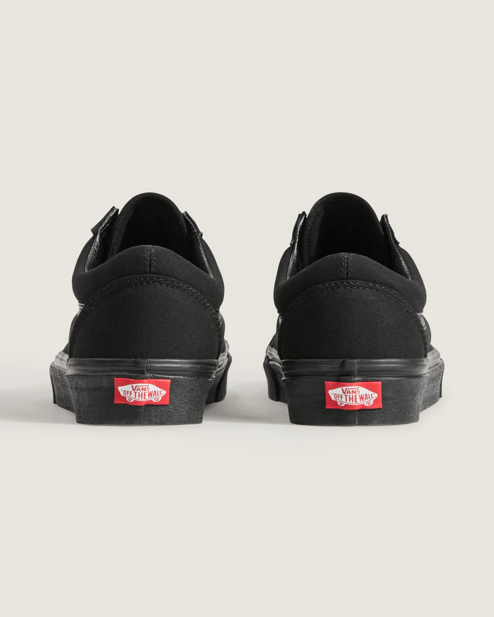ZAPATILLAS VANS UNISEX OLD SKOOL NEGRO - 4