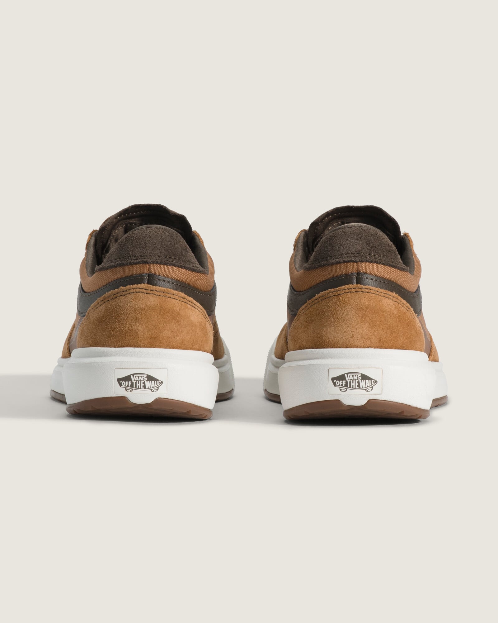 ZAPATILLAS VANS HOMBRE ULTRARANGE 2.0 SE MARRÓN - 4