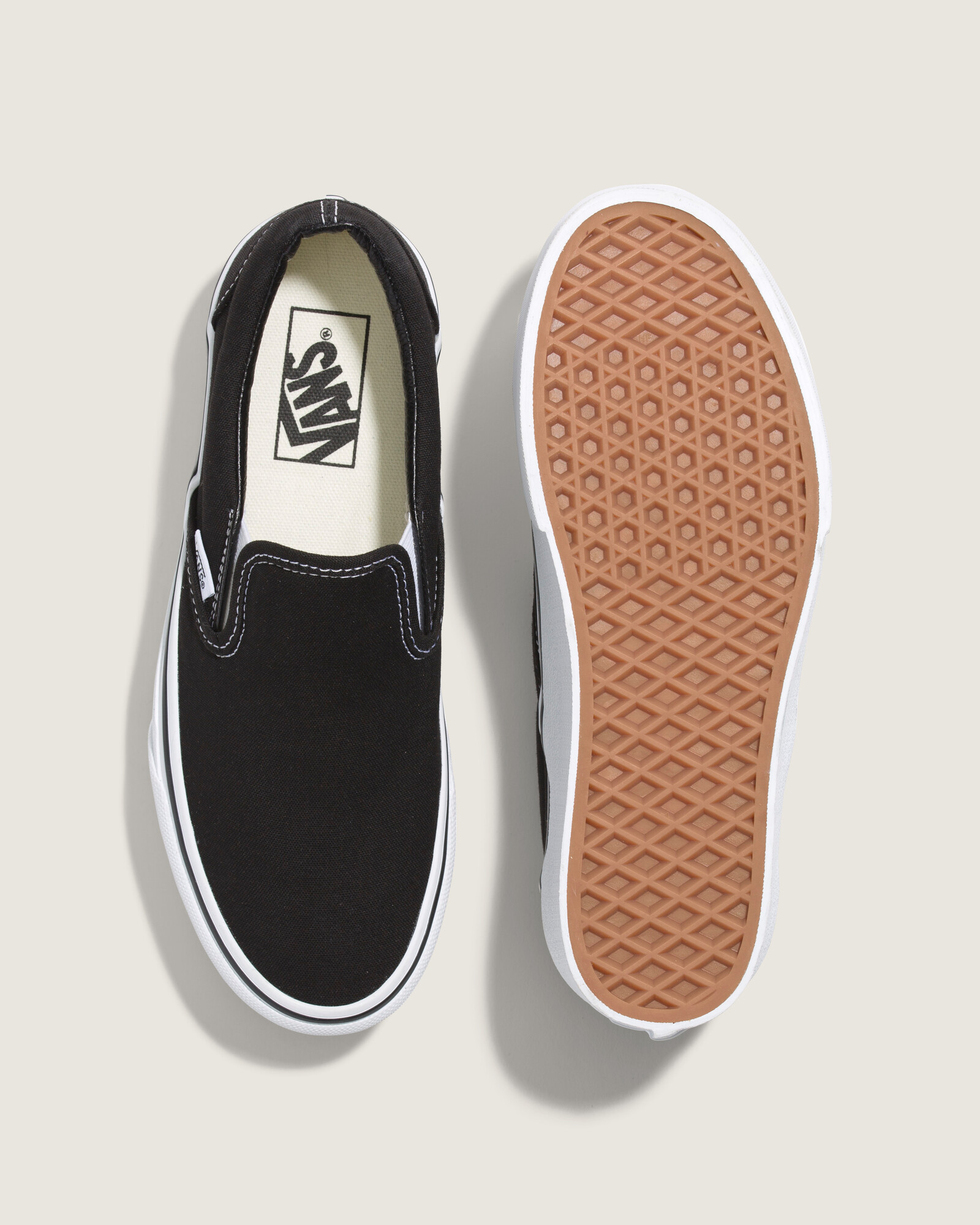 ZAPATILLAS VANS UNISEX CLASSIC SLIP-ON STACKFORM NEGRO - 3