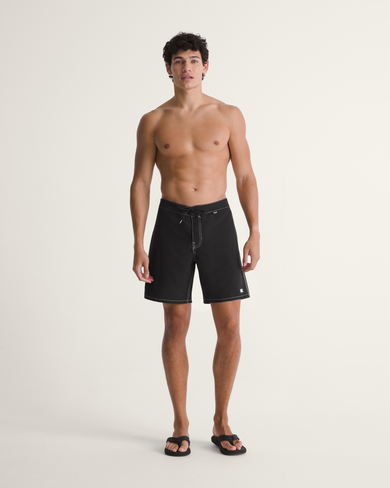 ROPA DE BAÑO EVERRIDE NEGRO VANS - 4