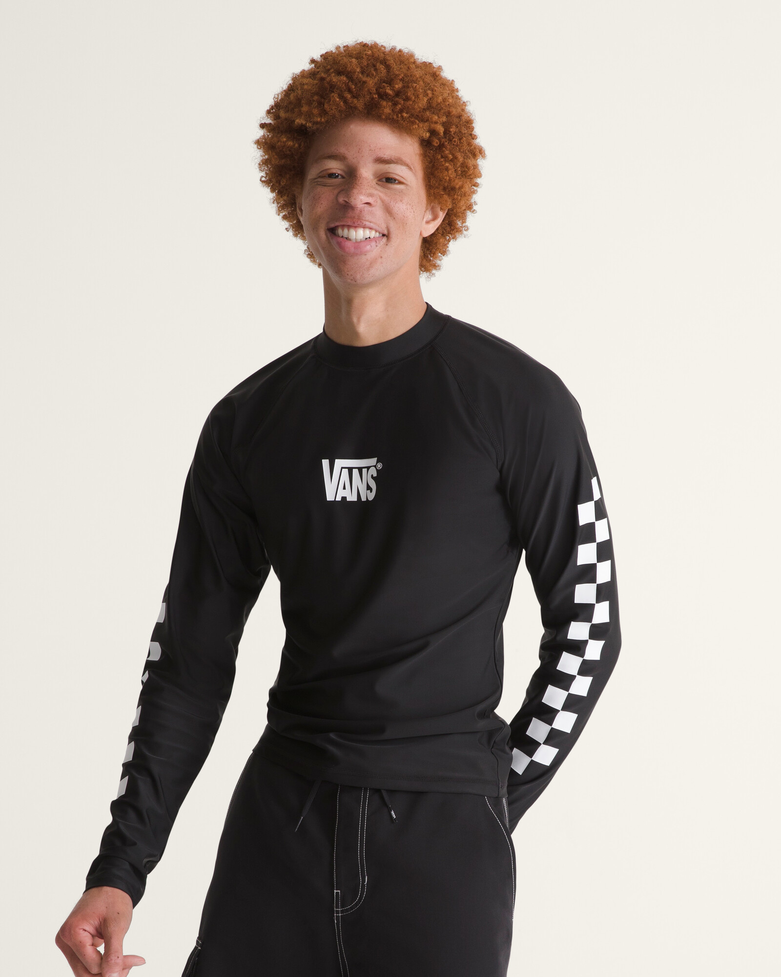 POLO MANGA LARGA RASHGUARD NEGRO VANS - 3