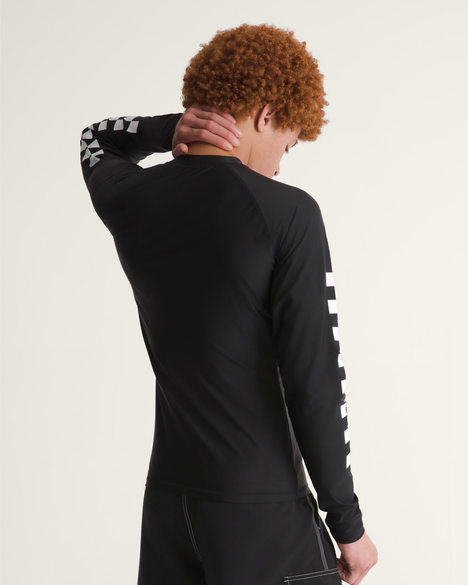 POLO MANGA LARGA RASHGUARD NEGRO VANS - 4