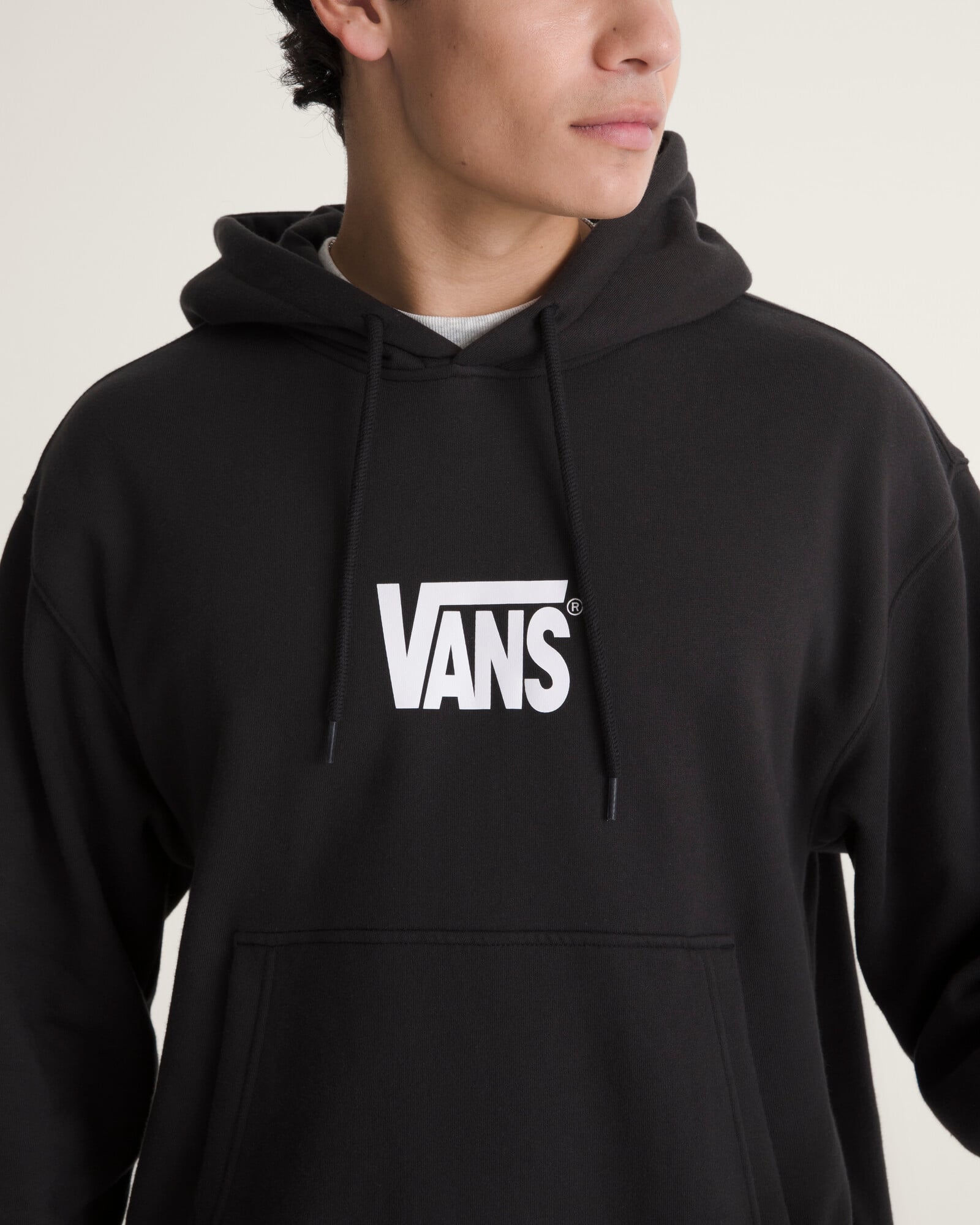 POLERÓN STRETCH LOGO PULLOVER NEGRO VANS - 5