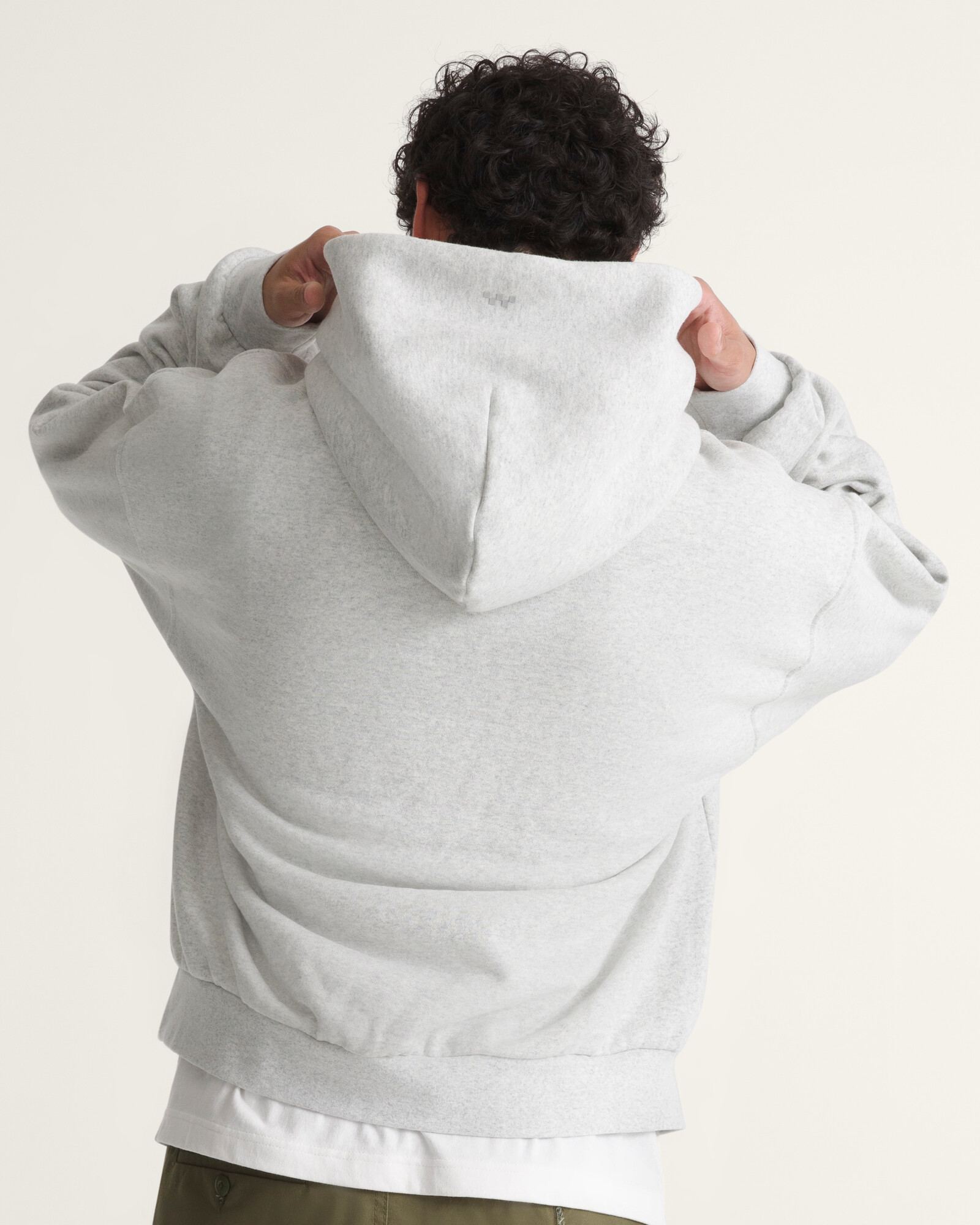 POLERÓN PREMIUM PULLOVER GRIS VANS - 4
