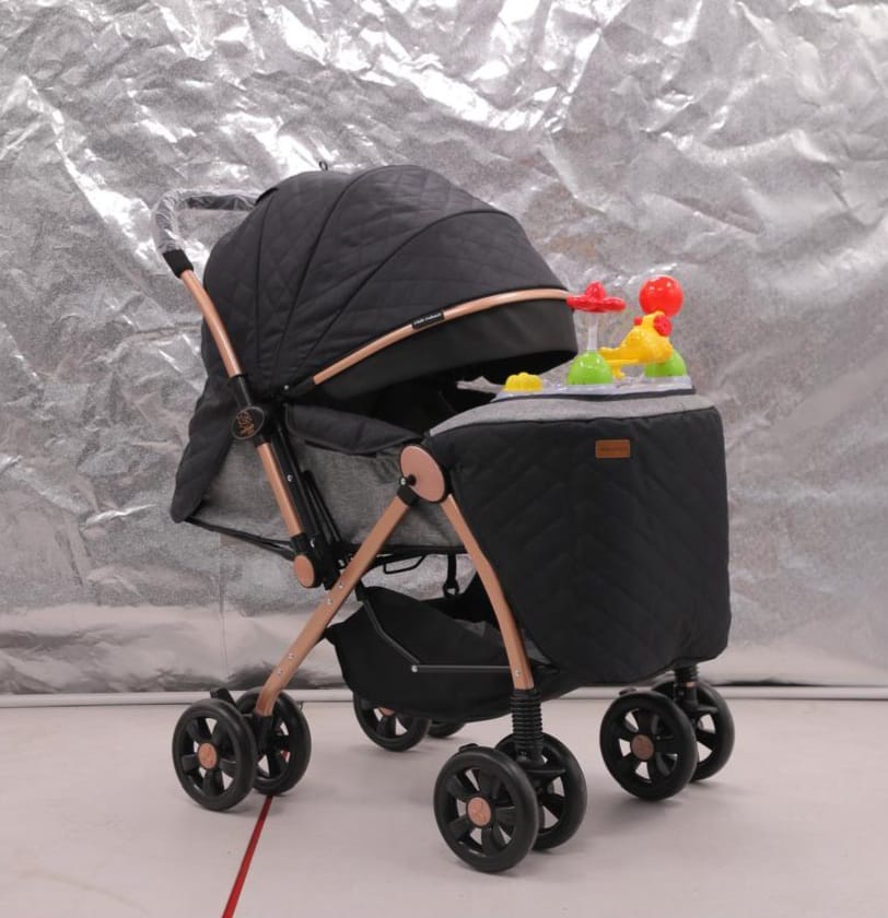 COCHE PARA BEBE CON BANDEJA MUSICAL ACOLCHADO NEGRO - 3