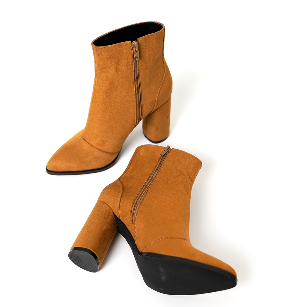 Ripley - BOTINES MUJER FOOTLOOSE NATURAL FSM-038 (34-40)