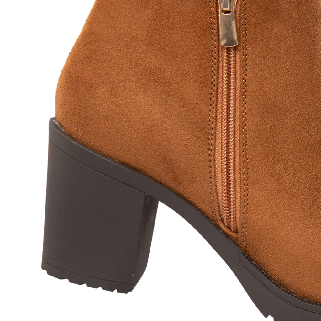 Ripley - BOTINES MUJER FOOTLOOSE NATURAL FCH-RS013 (35-40) BARRI
