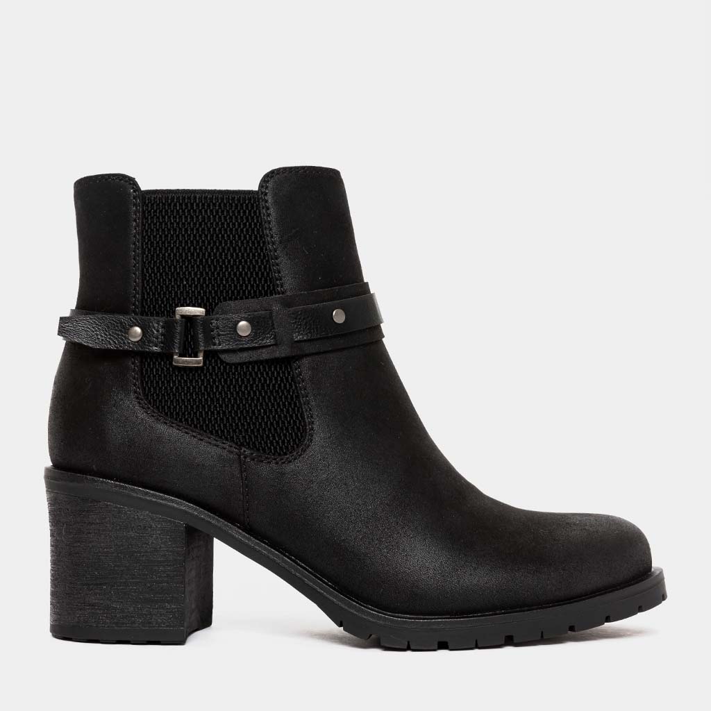 Ripley - BOTINES MUJER FOOTLOOSE NEGRO FCH-WO05 IRMA (36-40)
