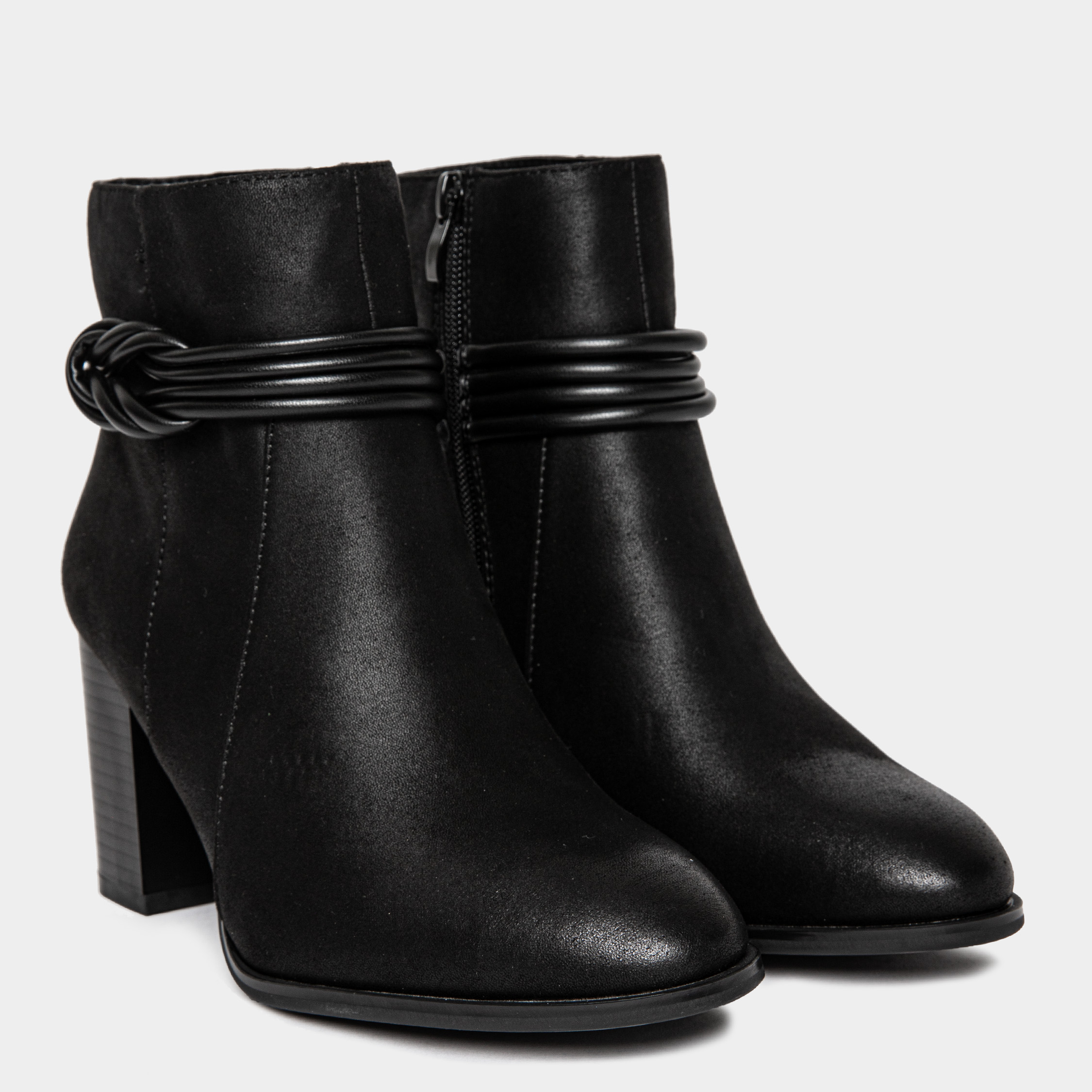 Ripley - BOTINES MUJER FOOTLOOSE NEGRO FCH-HS55 (35-39) ADELAIDE