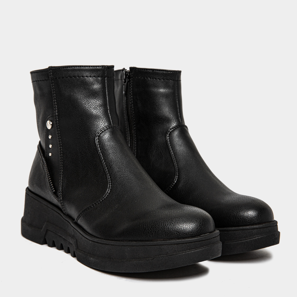 Ripley - BOTINES MUJER FOOTLOOSE NEGRO FM-029 (35-39) LINA