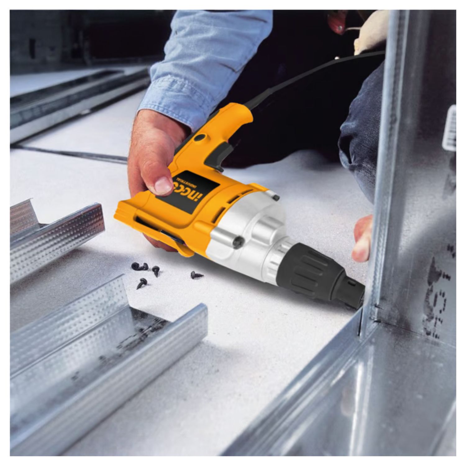 ATORNILLADOR ELÉCTRICO PARA DRYWALL 550W INGCO - 4