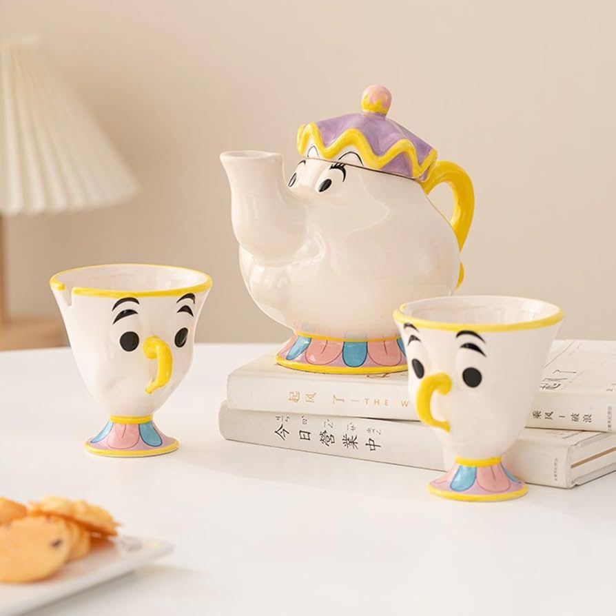 SET TETERA Y TAZAS SEÑORA POTTS Y CHIP LA BELLA Y LA BESTIA - 1
