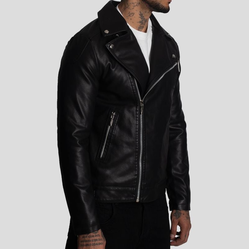 CASACA BIKER EN ECO-CUERO – SOLAPA ASIMÉTRICA ESTILO BIKER - 1