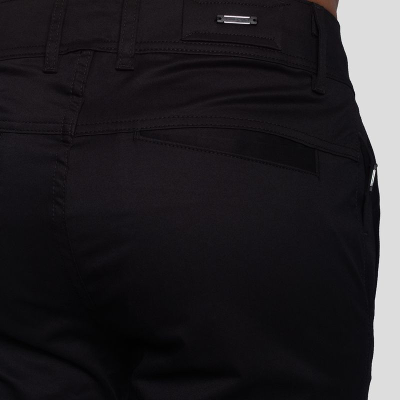 PANTALÓN DRILL SEMI PITILLO | COMFORT ESTRUCTURADO | DISEÑO SOFISTICADO CON BOLSILLOS CHINOS | LÍNEA SIGNATURE - 4