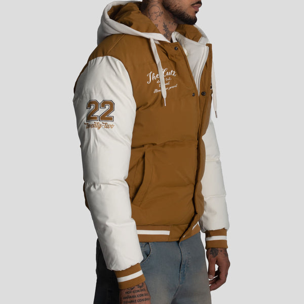 CASACA VARSITY PUFFER BLOCK COLOR CON CAPUCHA-REPELENTE AL AGUA - CORTAVIENTO Y BORDADO EN CONTRASTE - 2