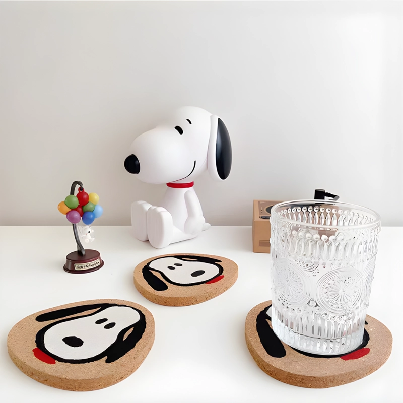SNOOPY SET DE 4 POSAVASOS CORCHO MARRÓN - 6