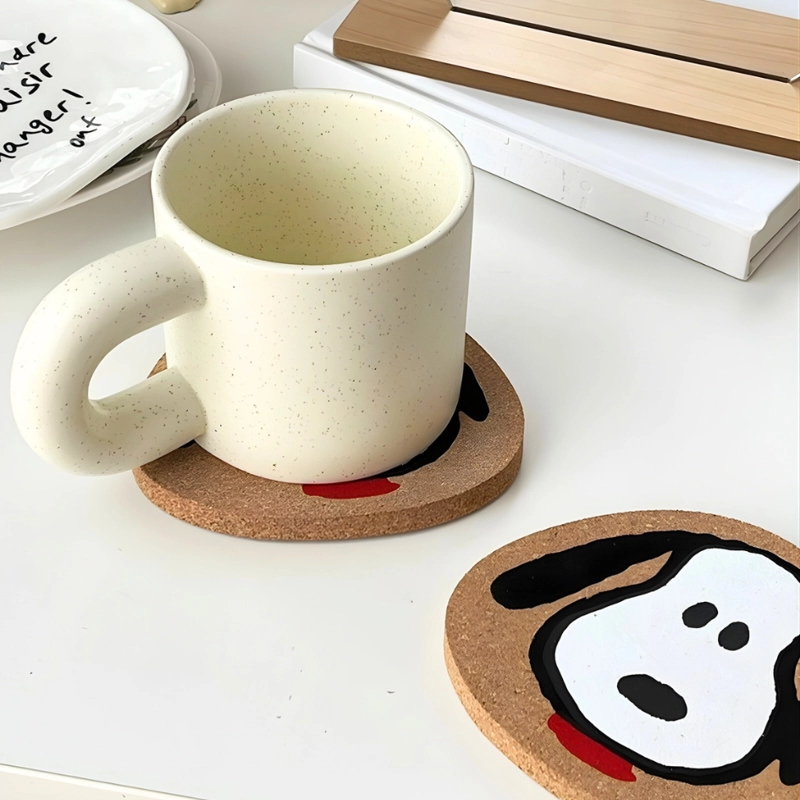 SNOOPY SET DE 4 POSAVASOS CORCHO MARRÓN - 9