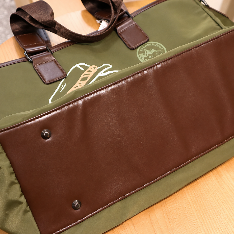 BOLSO DE VIAJE DINOSAUR CON CORREA VERDE MILITAR - 4