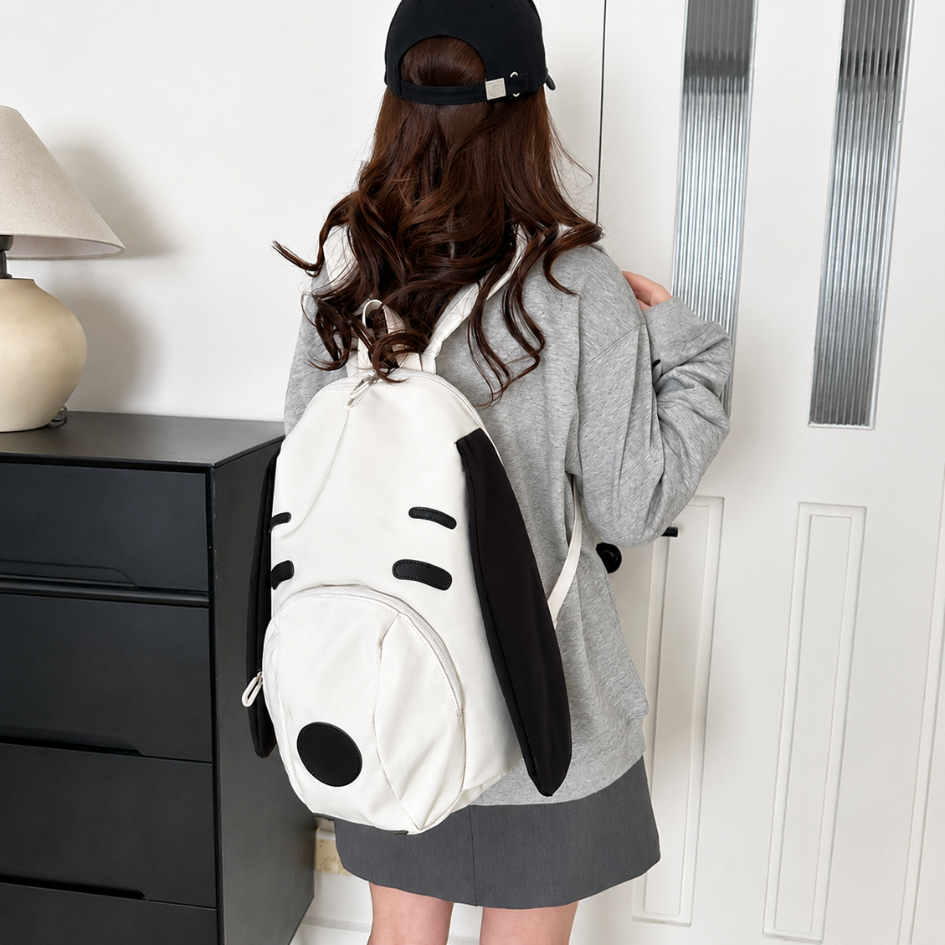 SNOOPY MOCHILA CASUAL BLANCO Y NEGRO - 2