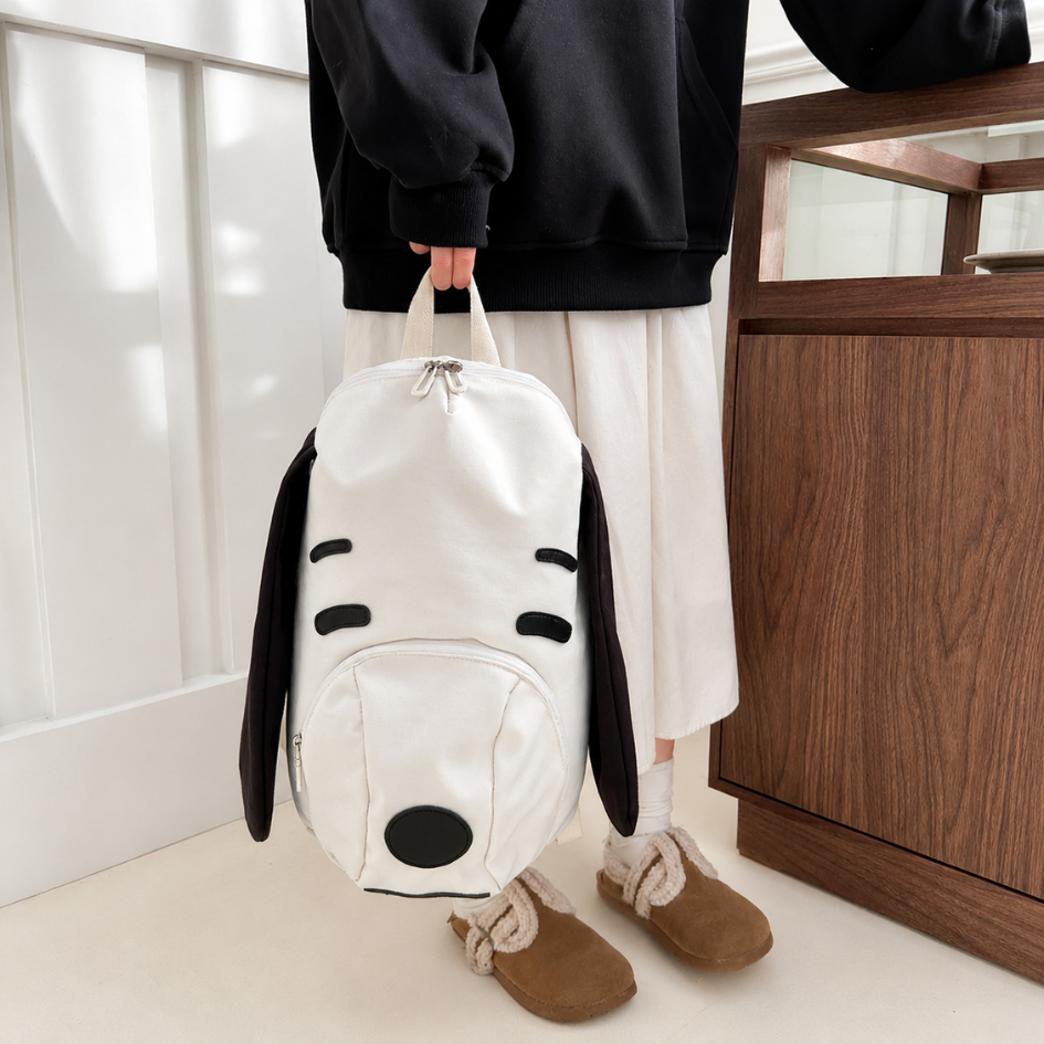 SNOOPY MOCHILA CASUAL BLANCO Y NEGRO - 4