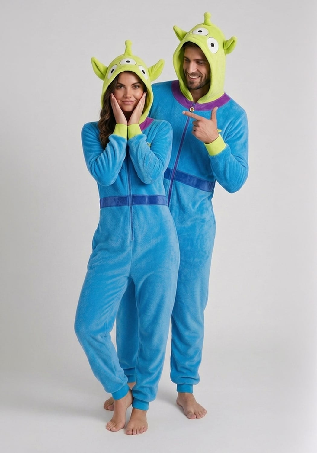 PIJAMA UNISEX ENTERIZO MARCIANITOS - 1