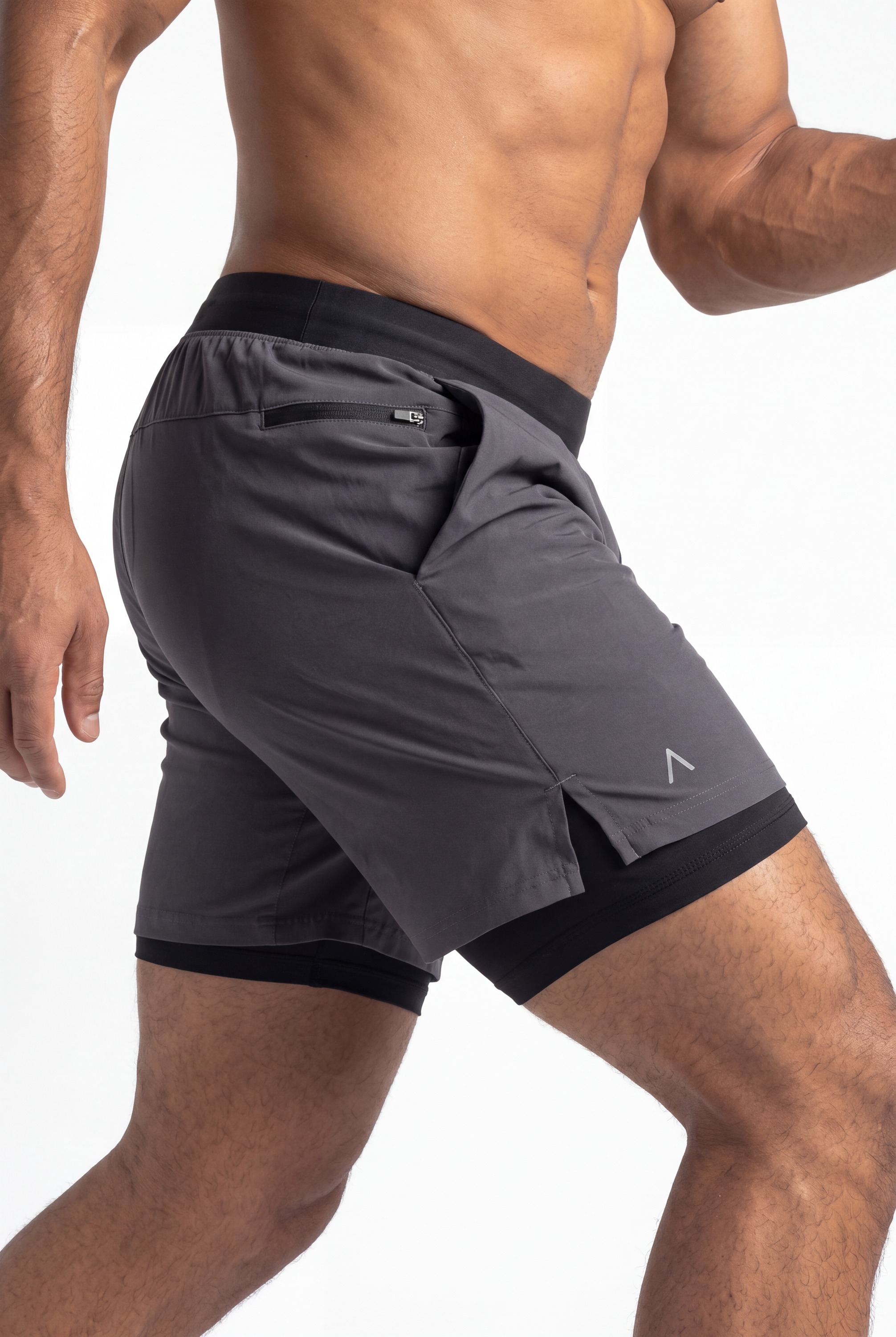 SHORT DEPORTIVO HOMBRE RUNTECH GRIS - 1