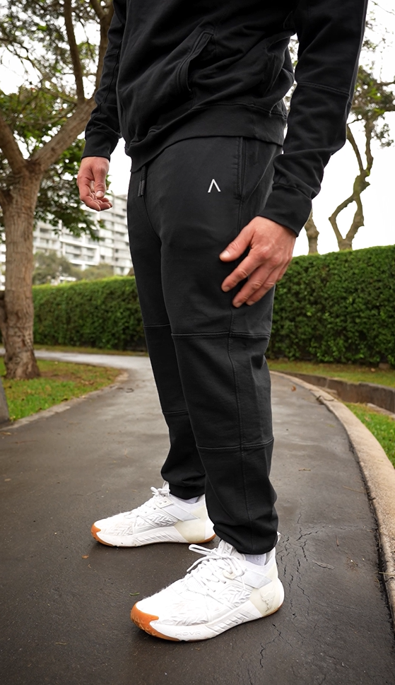 JOGGER DEPORTIVO HOMBRE ESSENTIAL NEGRO - 2