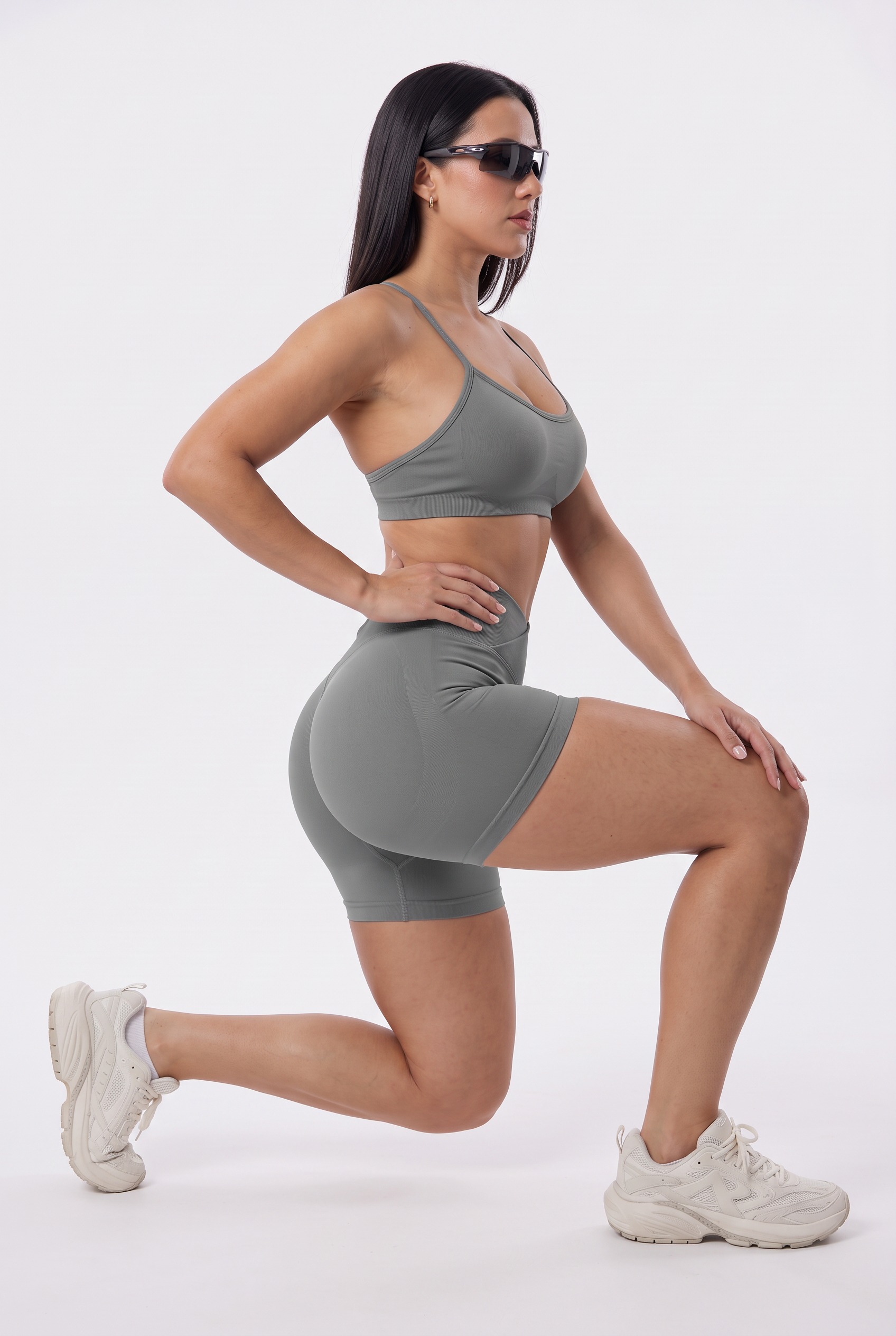SET DEPORTIVO MUJER PUMP GRIS - 4