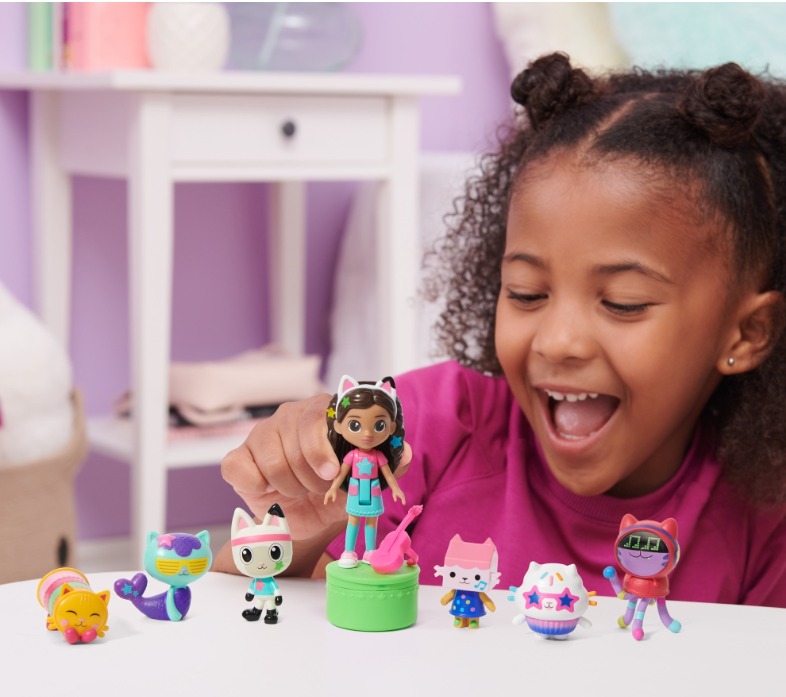 SET GABBY'S DOLLHOUSE FIGURAS FIESTA BAILE GABBYS - 3