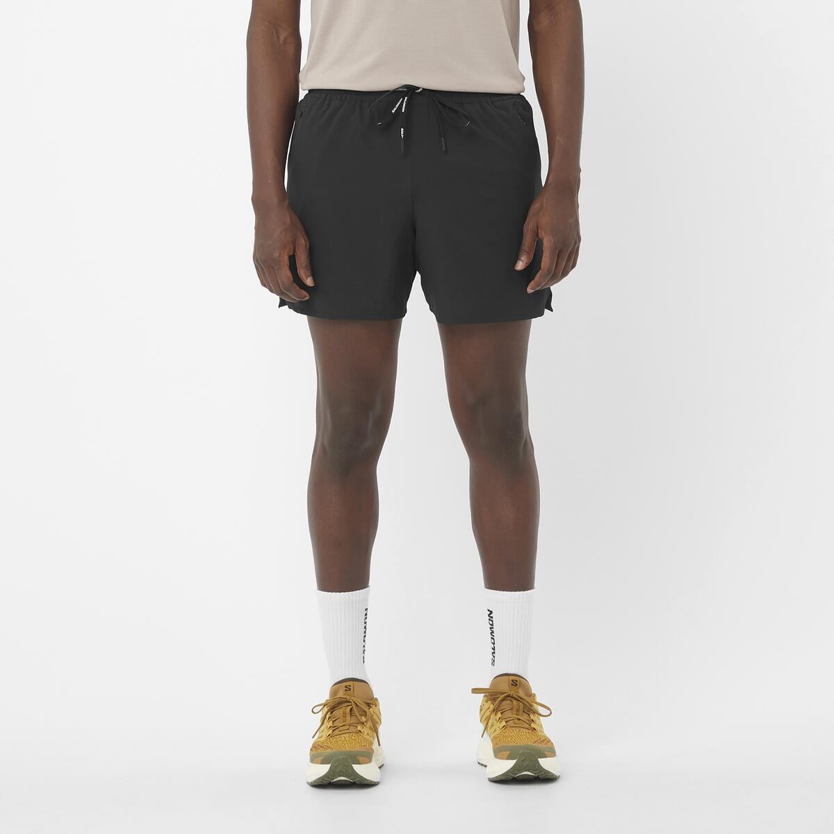 SHORTS DE RUNNING SHAKEOUT CORE 5 HOMBRE - SALOMON - 1