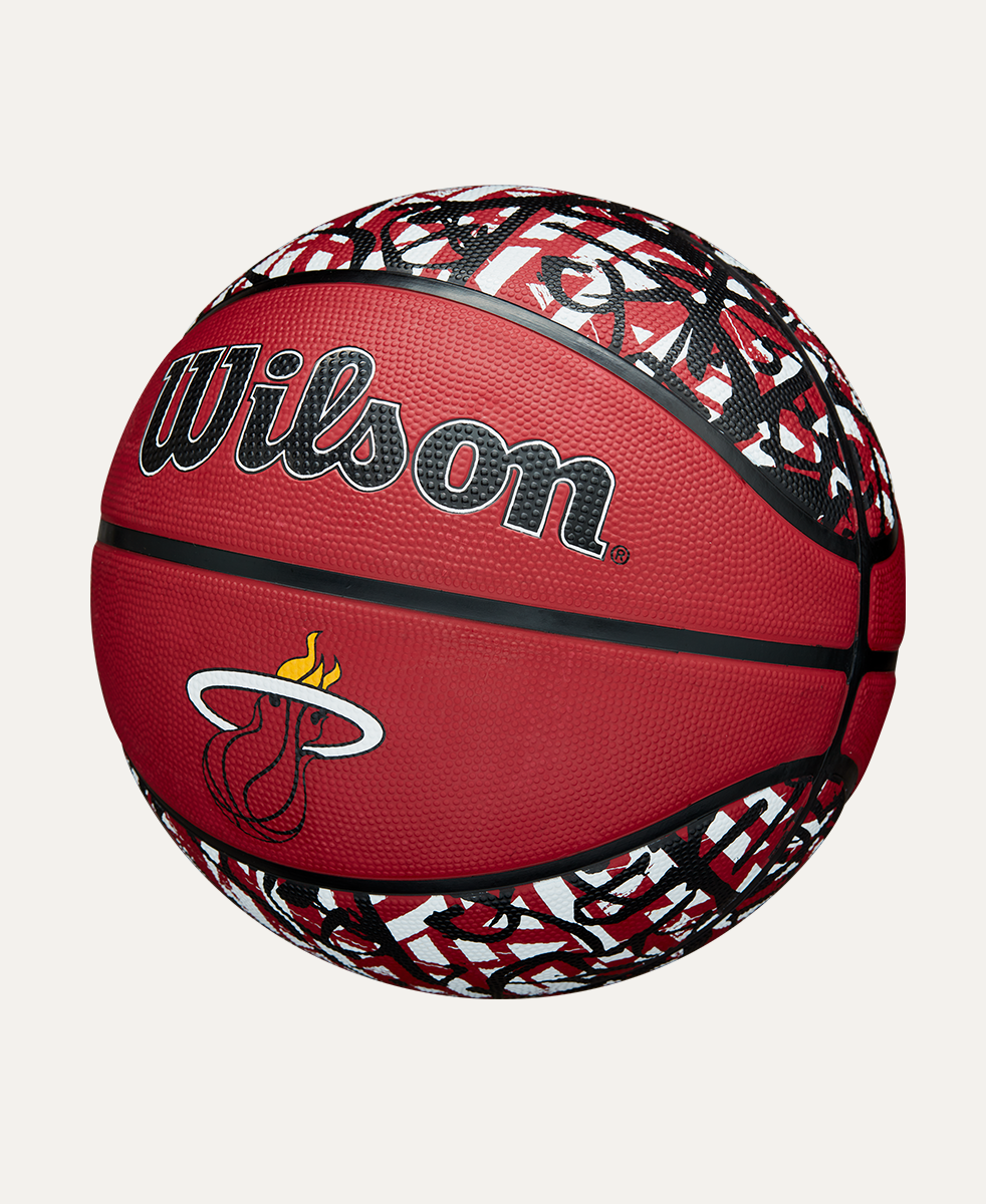 BALÓN DE BASKETBALL WILSON GRAFFITI MIAMI HEAT #7 - 3