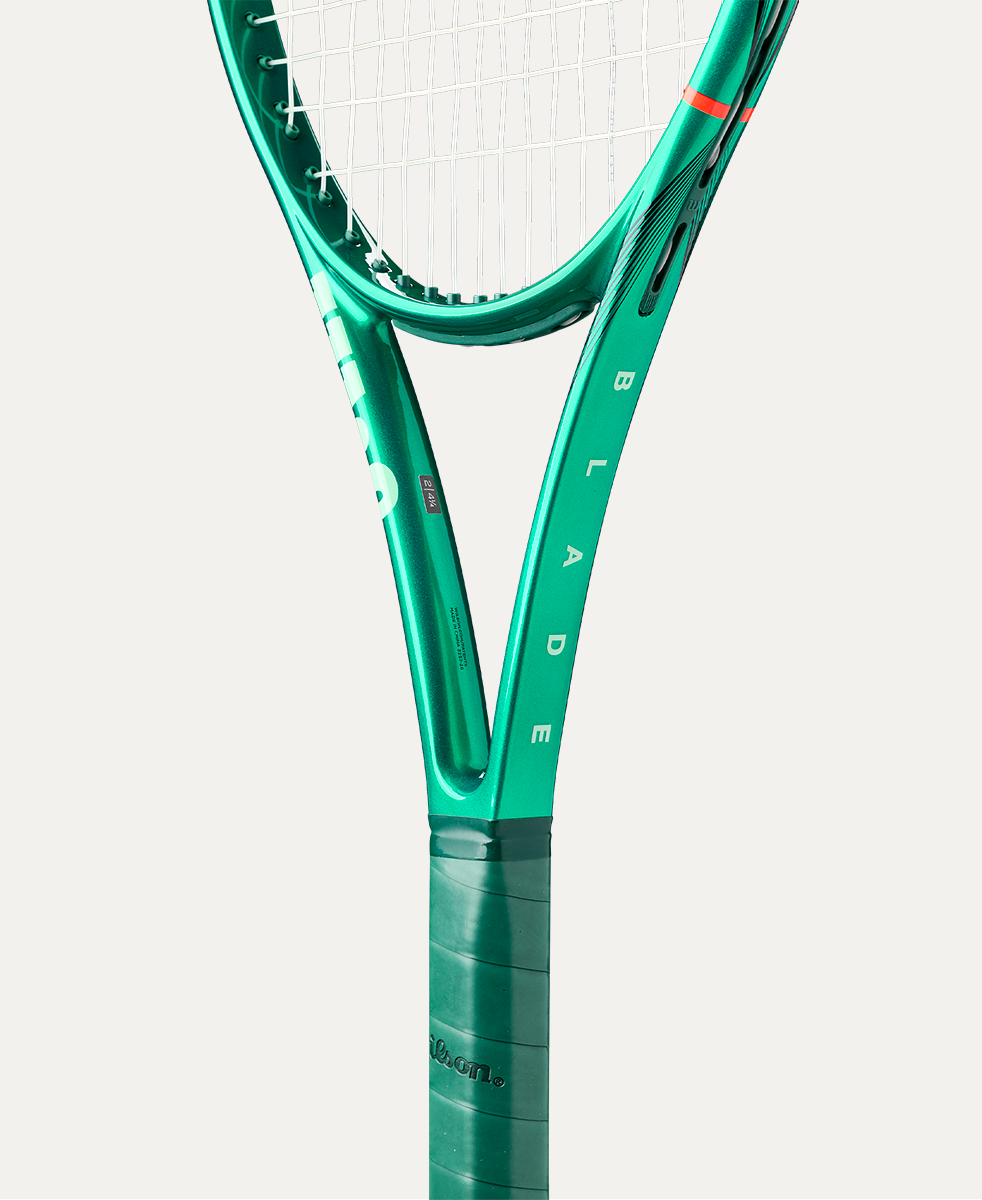 RAQUETA DE TENIS WILSON BLADE 100UL V10 FRM 3 - 7