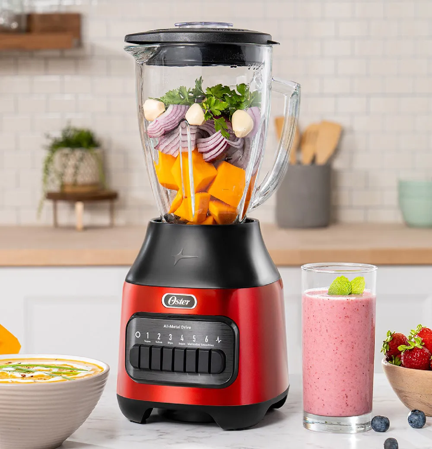 Licuadora Oster BLSTPEG-CPB de 1.5L con 6 Velocidades 600W – Rojo - 3