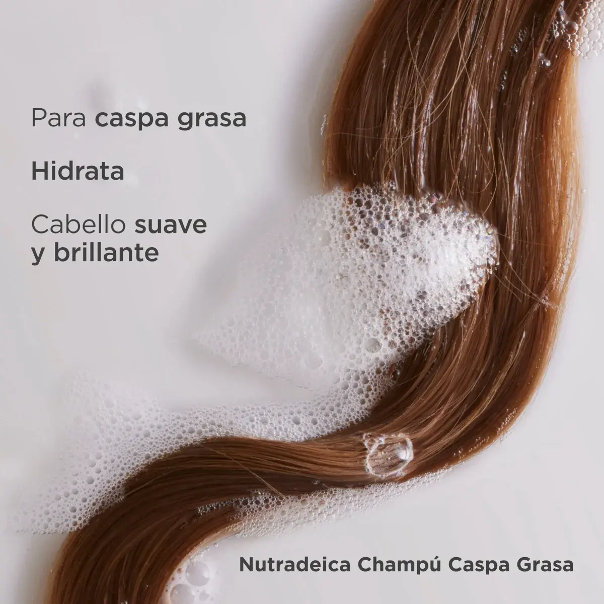 ISDIN NUTRADEICA SHAMPOO ANTICASPA GRASA 200 ML - 2