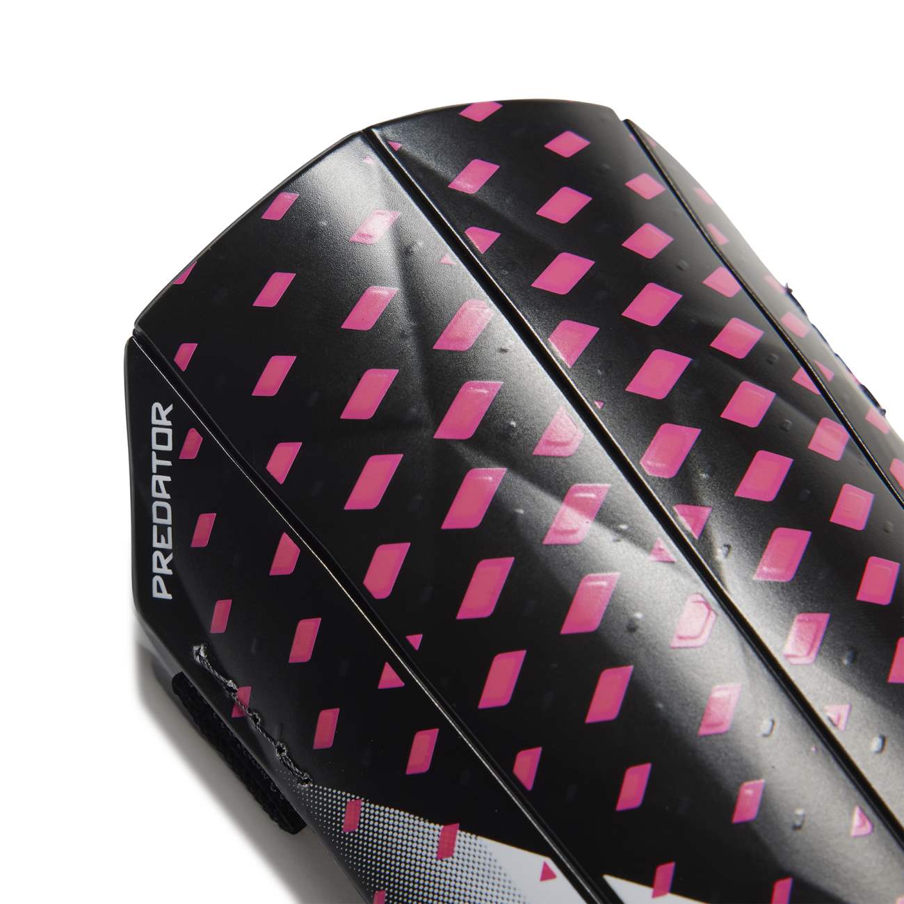 CANILLERA ADIDAS HN5588 NEGRO PREDATOR SG TRN - 2
