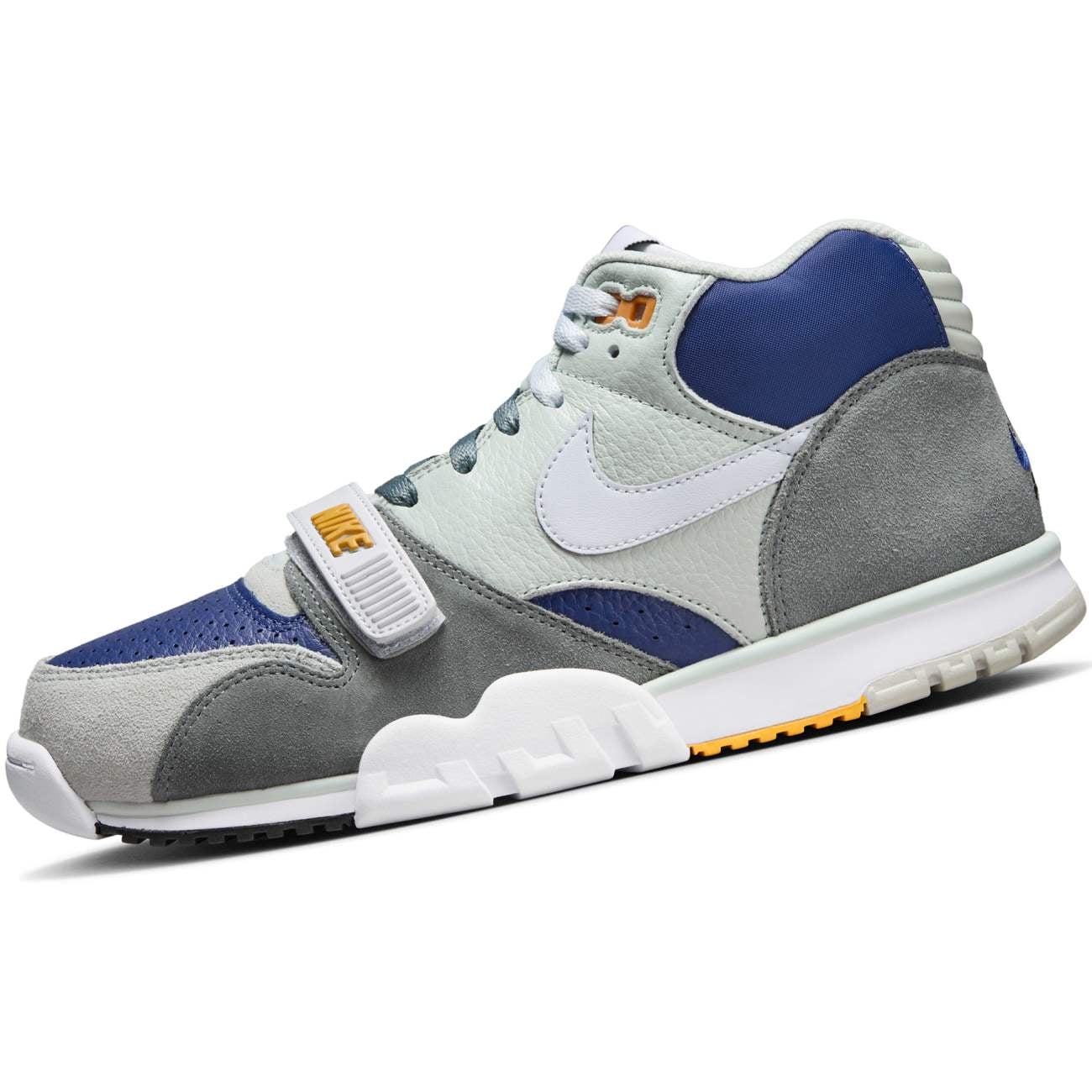BOTIN NIKE PARA HOMBRE BASKETBALL AIR TRAINER 1 - GRIS FB8886-001 - 1
